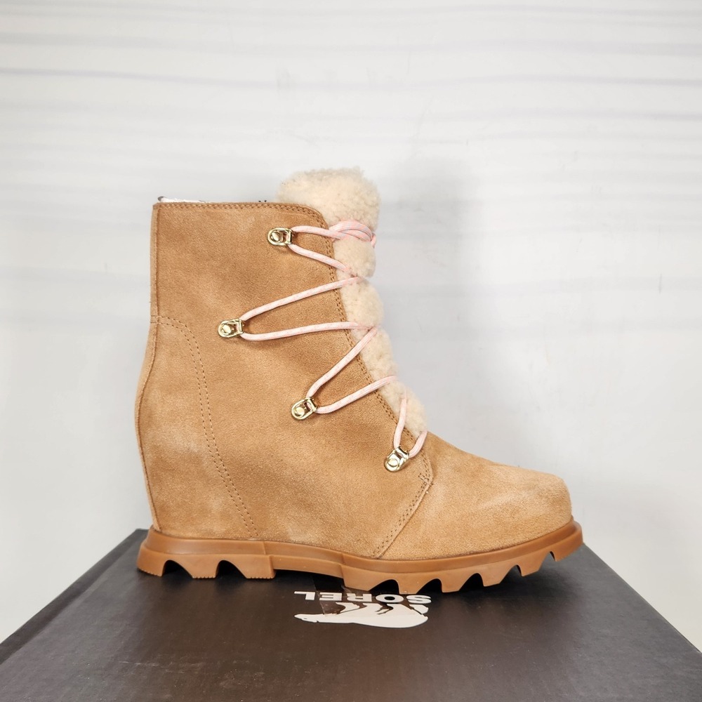 Sorel Joan of Arctic Wedge III Lace Cozy Women Size 9.5 Tawny Buff Suede Boots